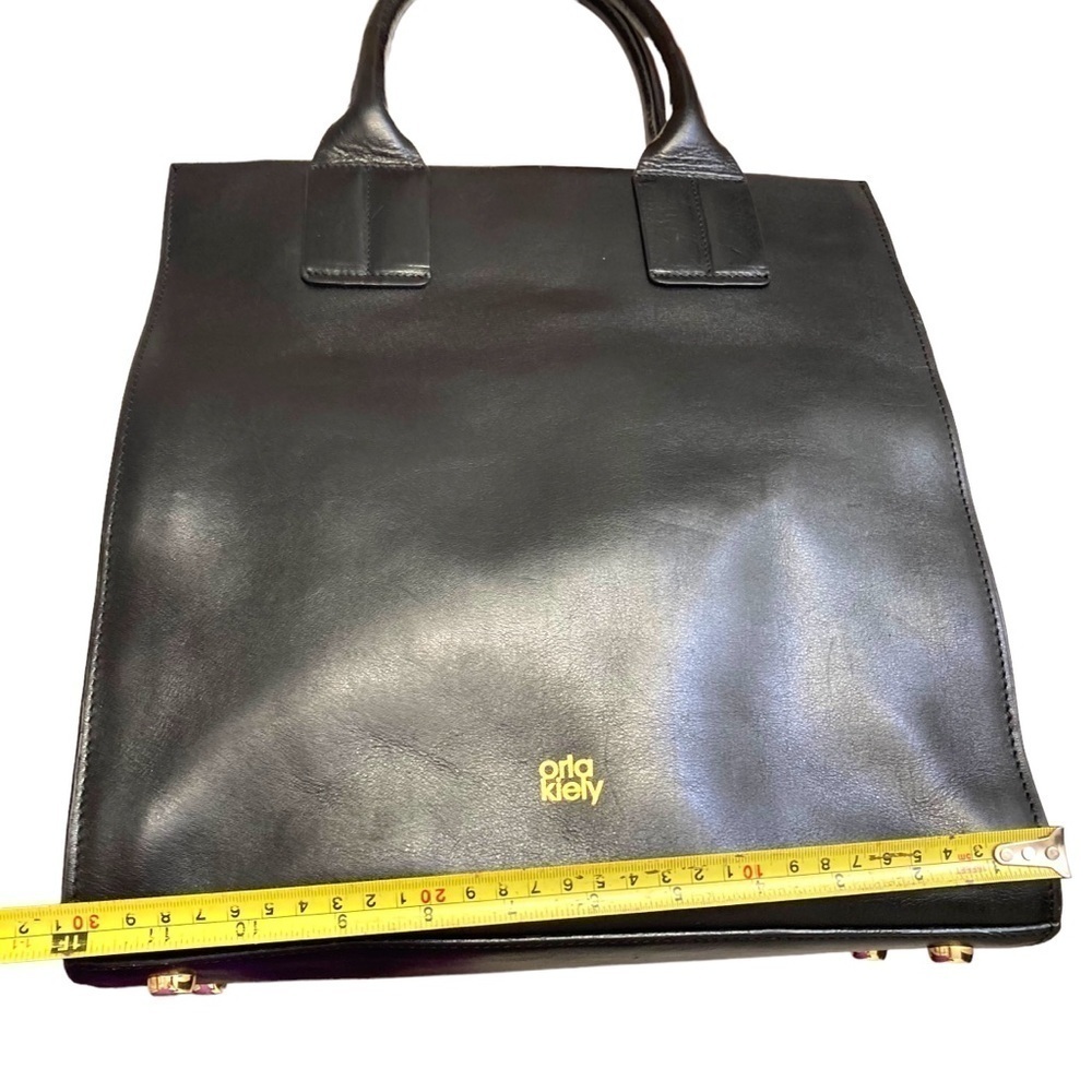 Orla kiely beautiful black leather embossed logo tote bag - Picture 5 of 7